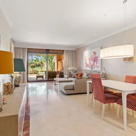 Apartment With A Garden Near The Sea In Gran Bahia De Marbella