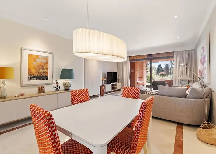 With A Garden Near The Sea In Gran Bahia De Apartament