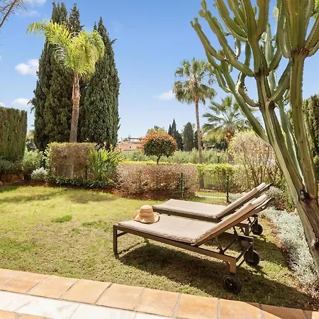 With A Garden Near The Sea In Gran Bahía De * Marbella