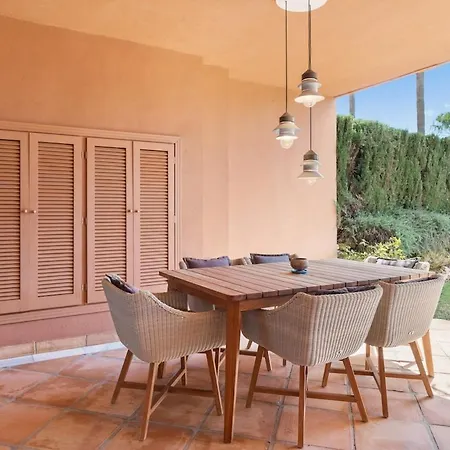 Apartamento With A Garden Near The Sea In Gran Bahía De *